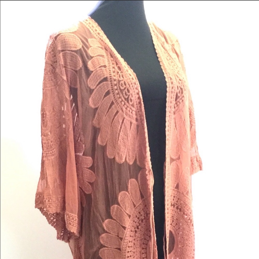 Lace kimono